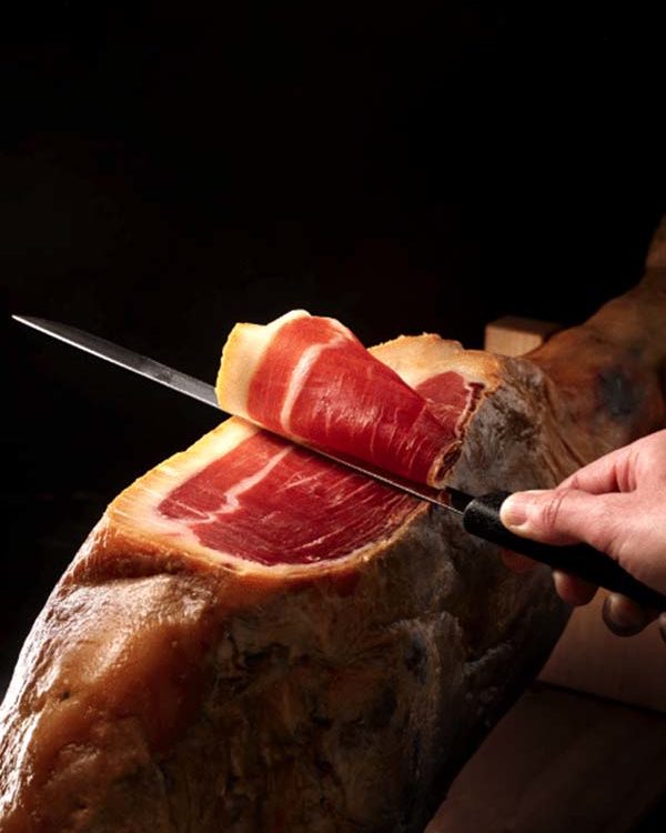 Comment découper le jambon Pata Negra ?