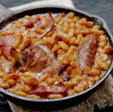 Les haricots Lingots "Grand Maman" et Saucisses confites gratinés